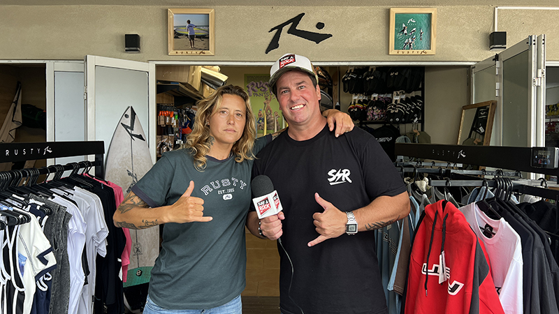 Ornela Pellizzari presenta las nuevas tablas de surf by Rusty en Mar del Plata