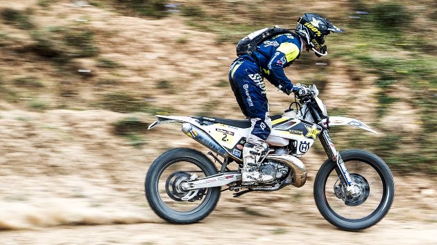 Enduro-Legend-Graham-Jarvis-Charges-to-the-Front-Romaniacs-Offroad-Day-2-Highlights