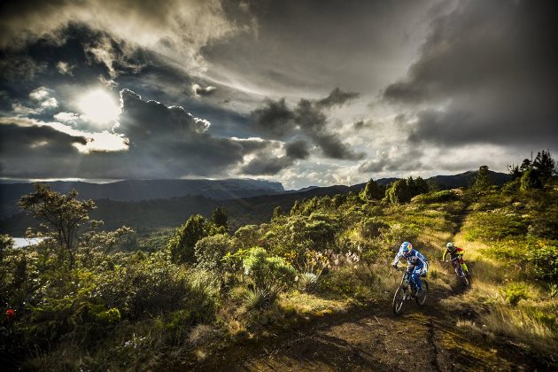 hermosos-paisajes-para-hacer-downhill